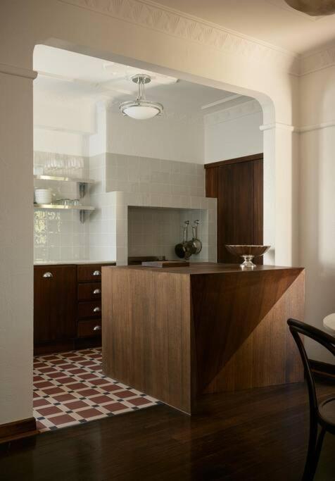 Art Deco Boutique Bespoke Brilliance & Beach&park Apartment Melbourne