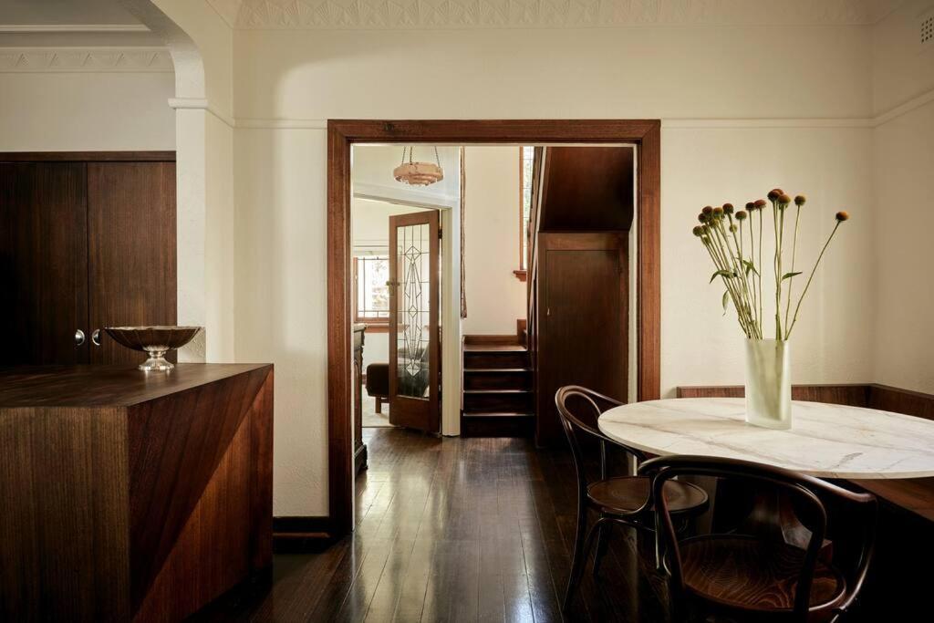 Art Deco Boutique Bespoke Brilliance & Beach&park