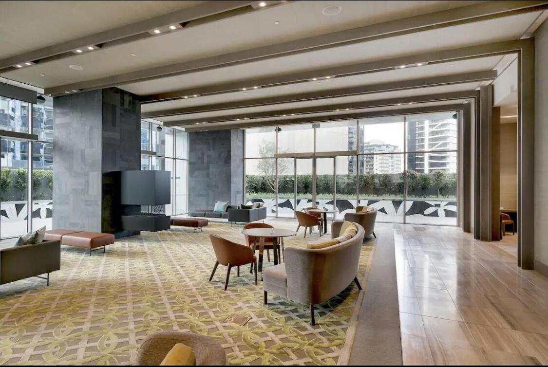 Prima Pearl Opposite Casino Level 50 Holiday home *