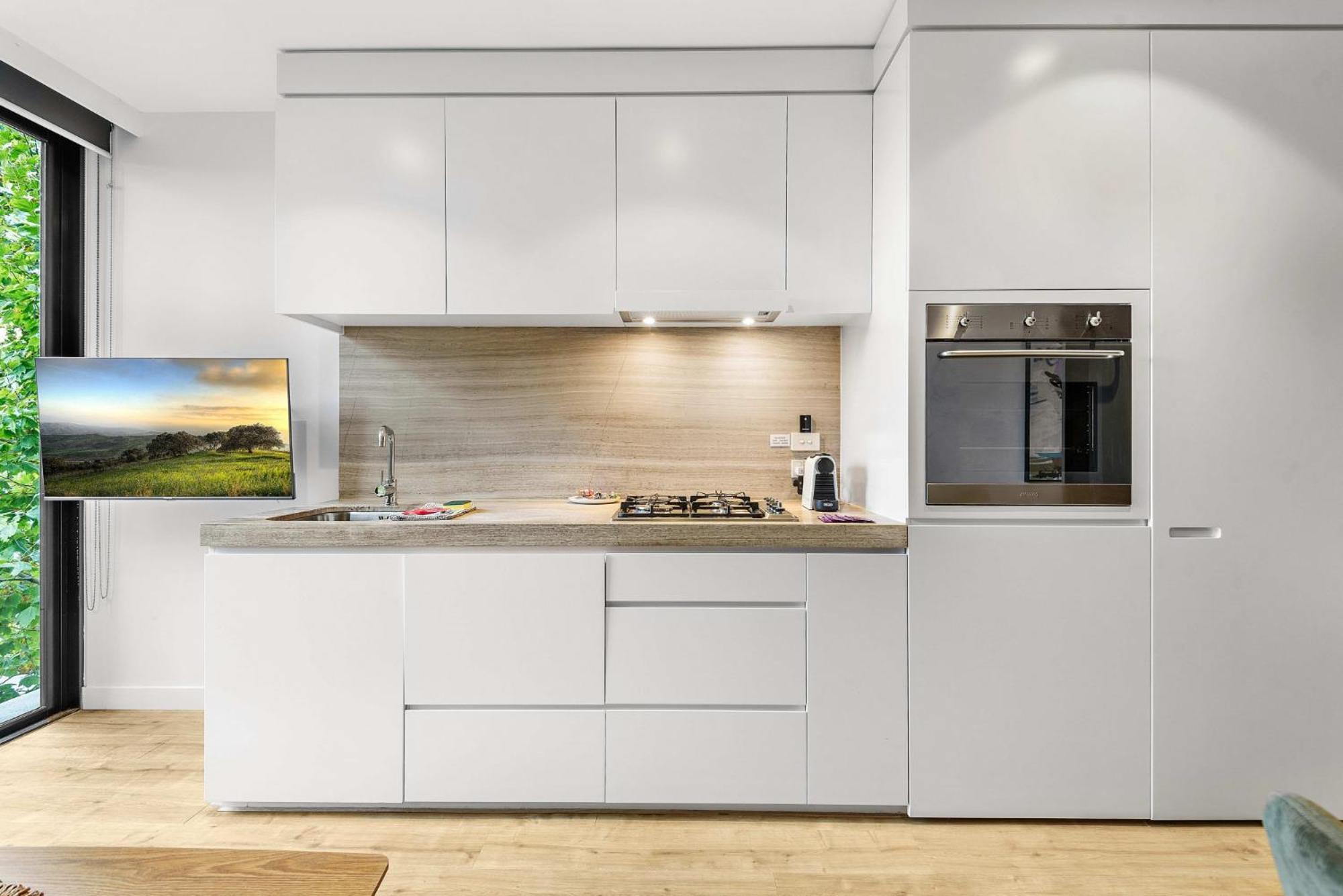 Apartment Contemporary 1-bed In The Heart Of St Kilda *