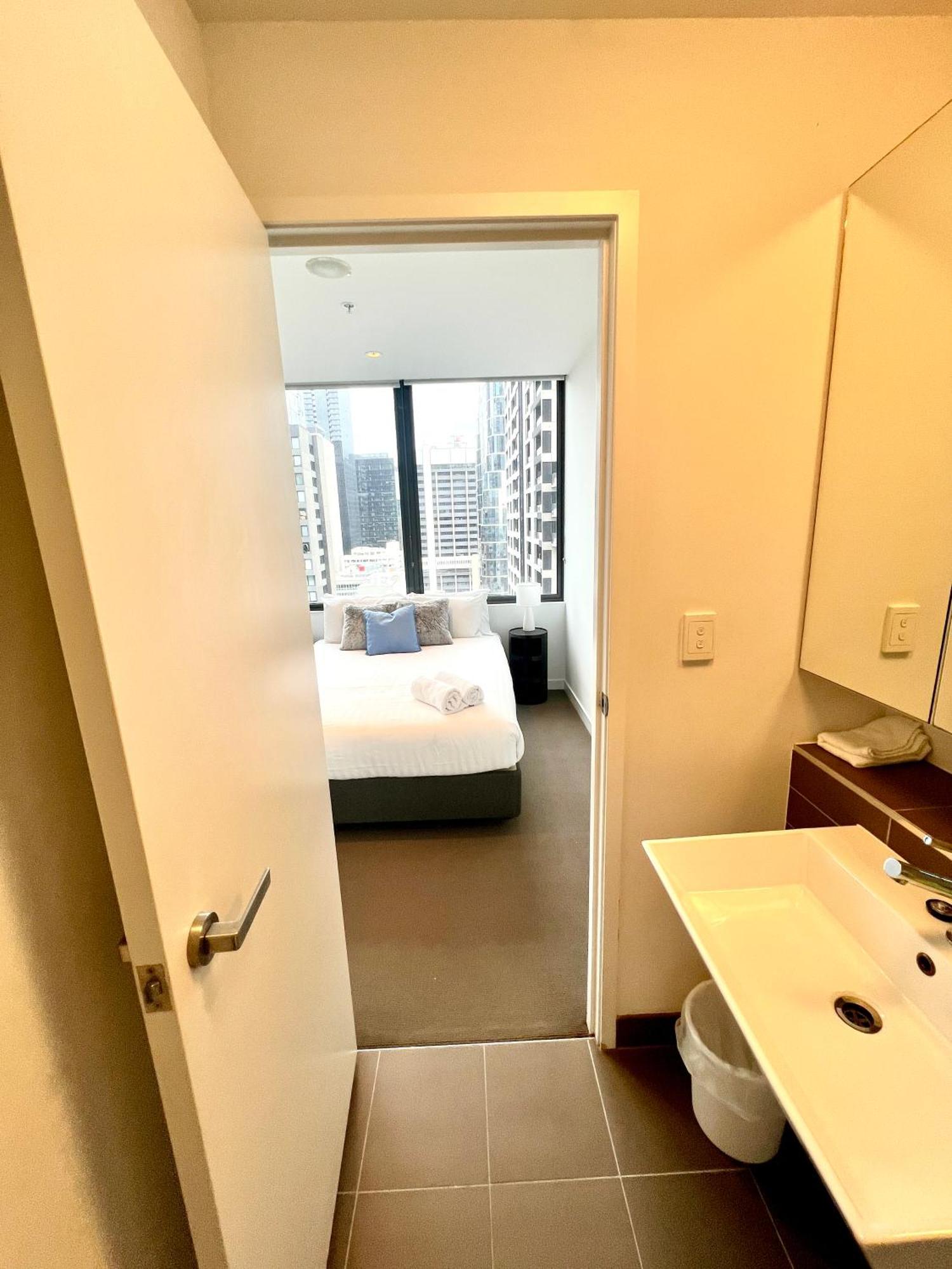 Readyset At Hudson * Melbourne