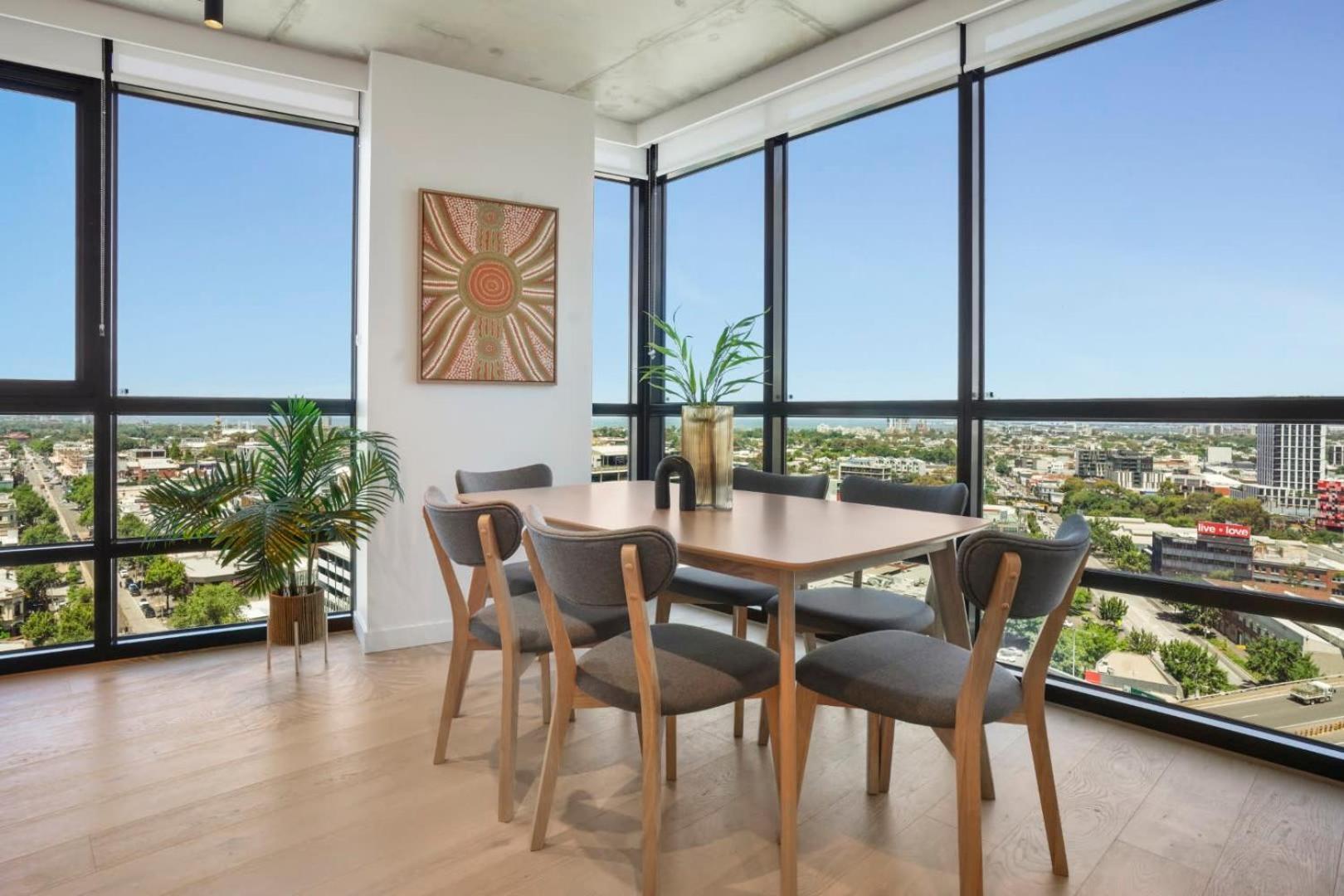 Apartment Deluxe Living In The Heart Of Southbank *