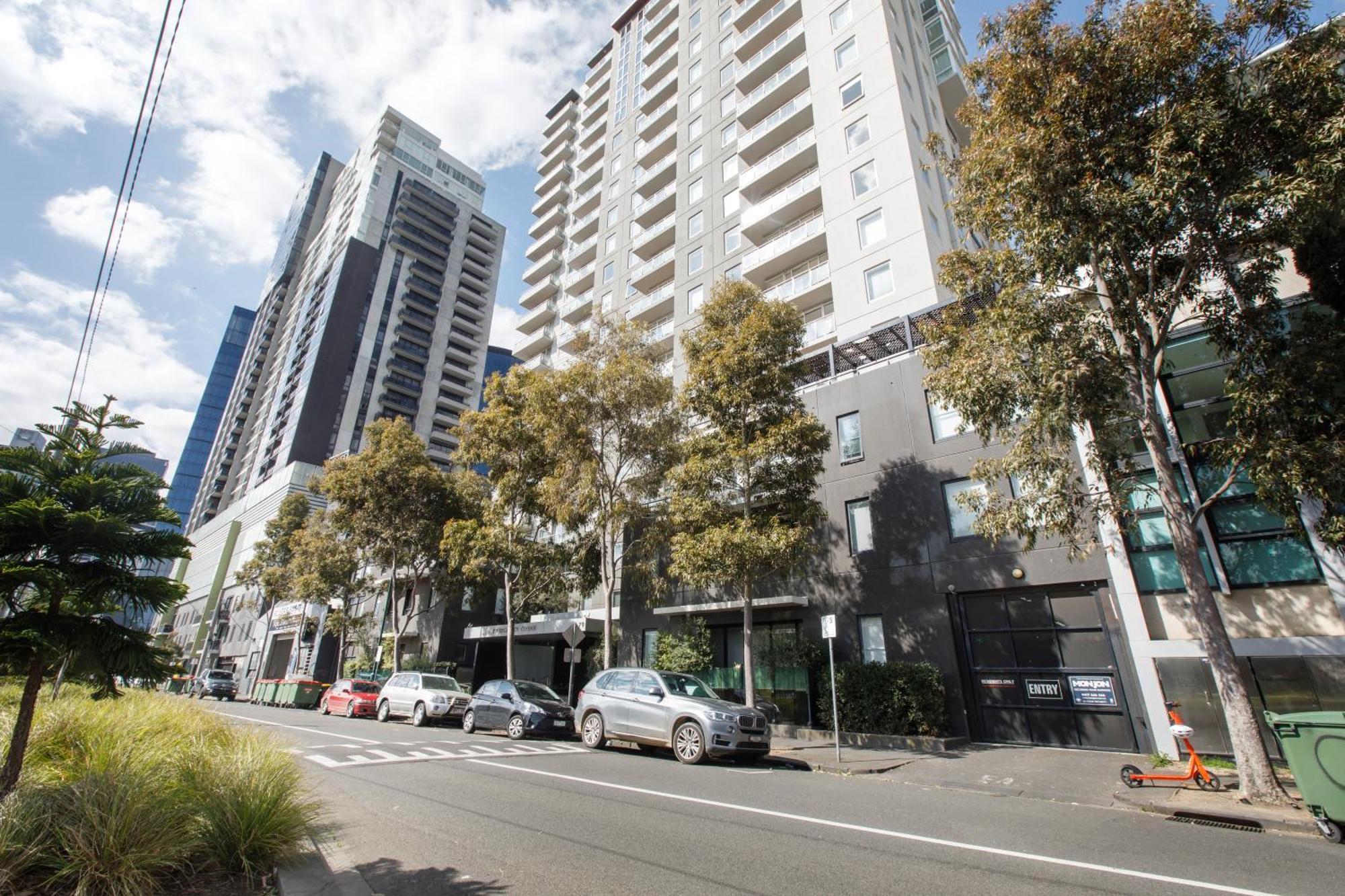 Modern Nomads Stunning & River View 3br With Carpark