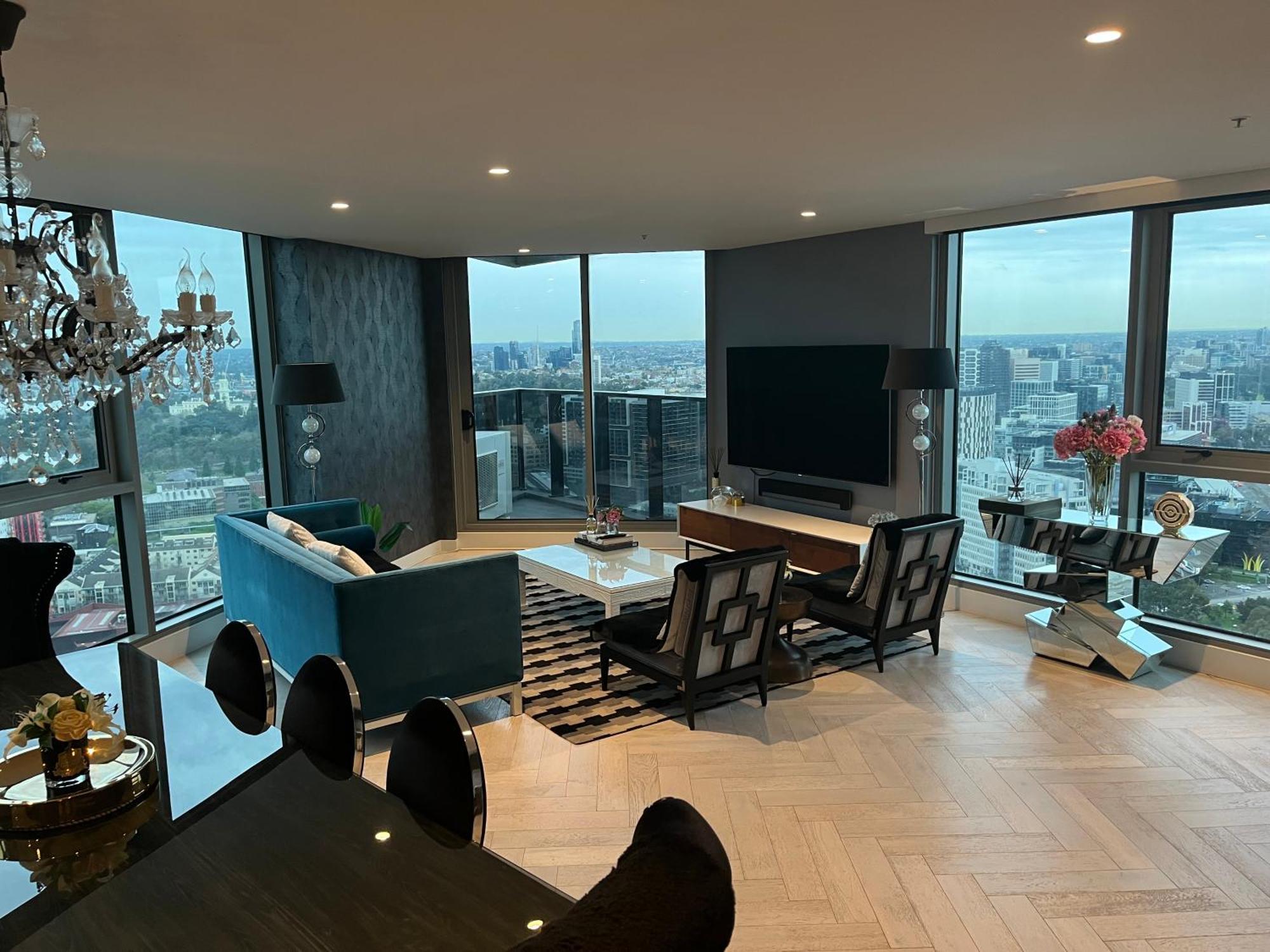 Premium Luxury Sub-penthouse Melbourne
