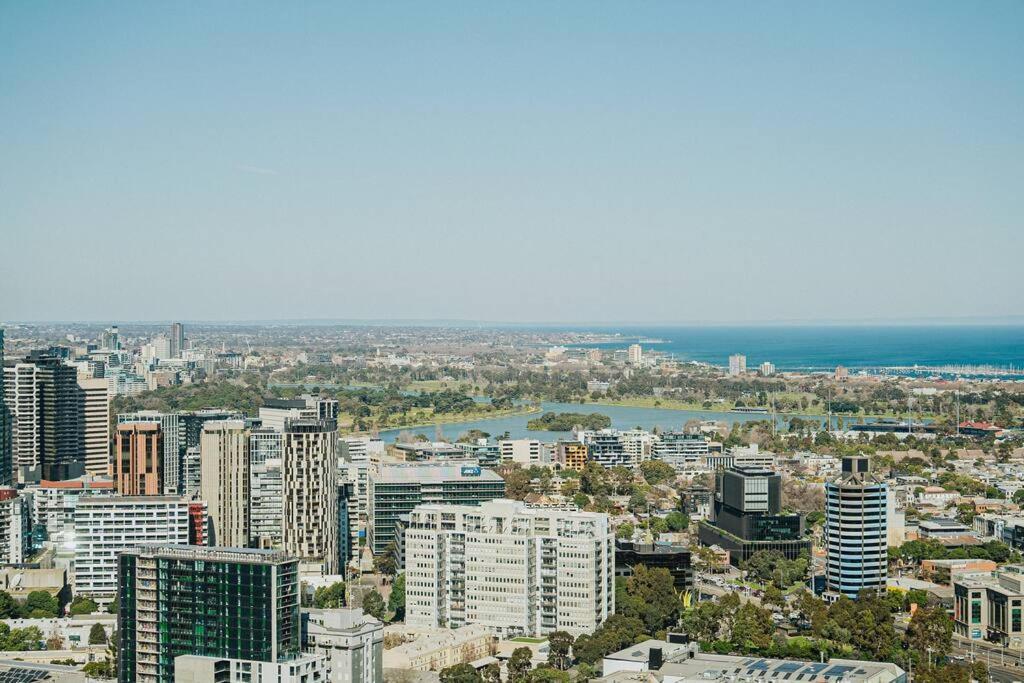 Australia108 High Level 2 Bedrooms With Parking Melbourne