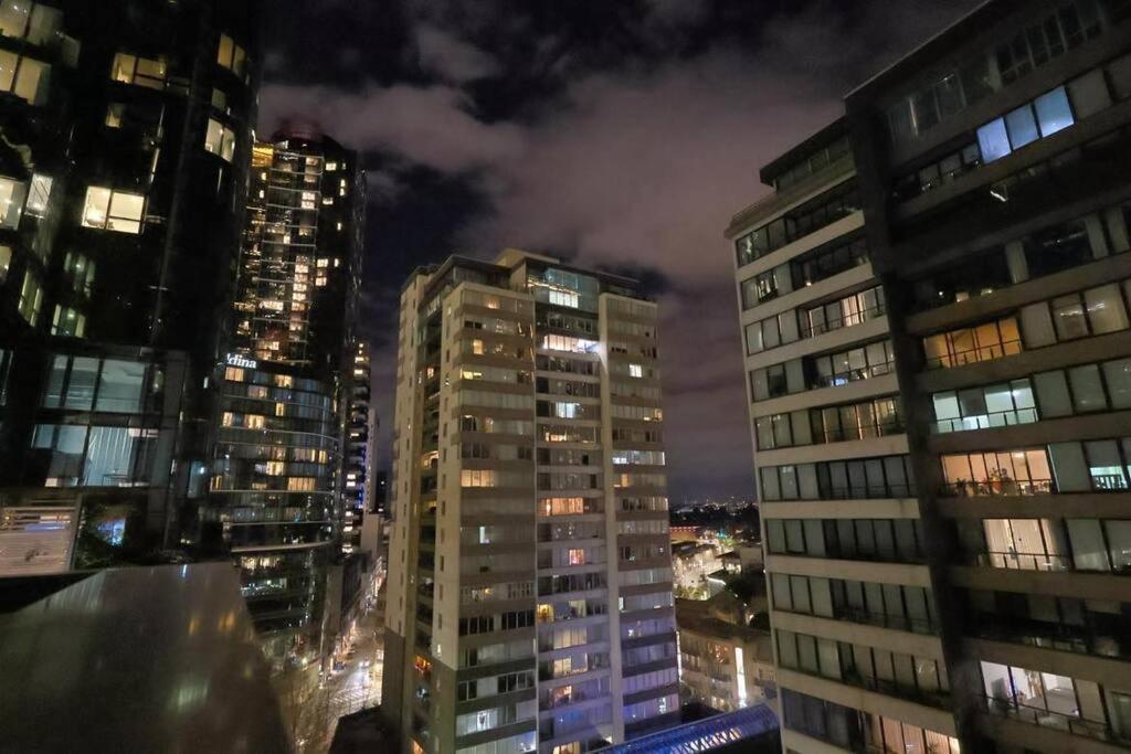 Entire 1 Bedroom Southbank - Gym Pool Sauna 1 Step To Crown Casino Apartamento *
