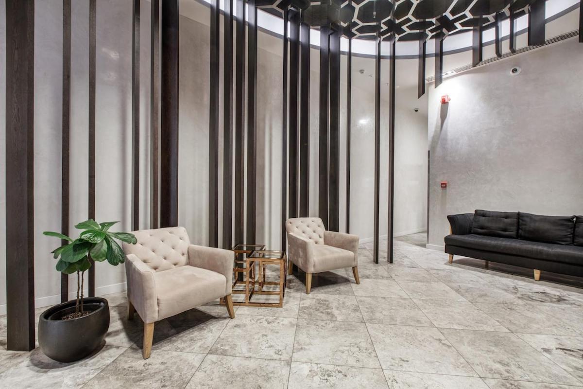 Apartment Modern Living In Perfect South Yarra Location *