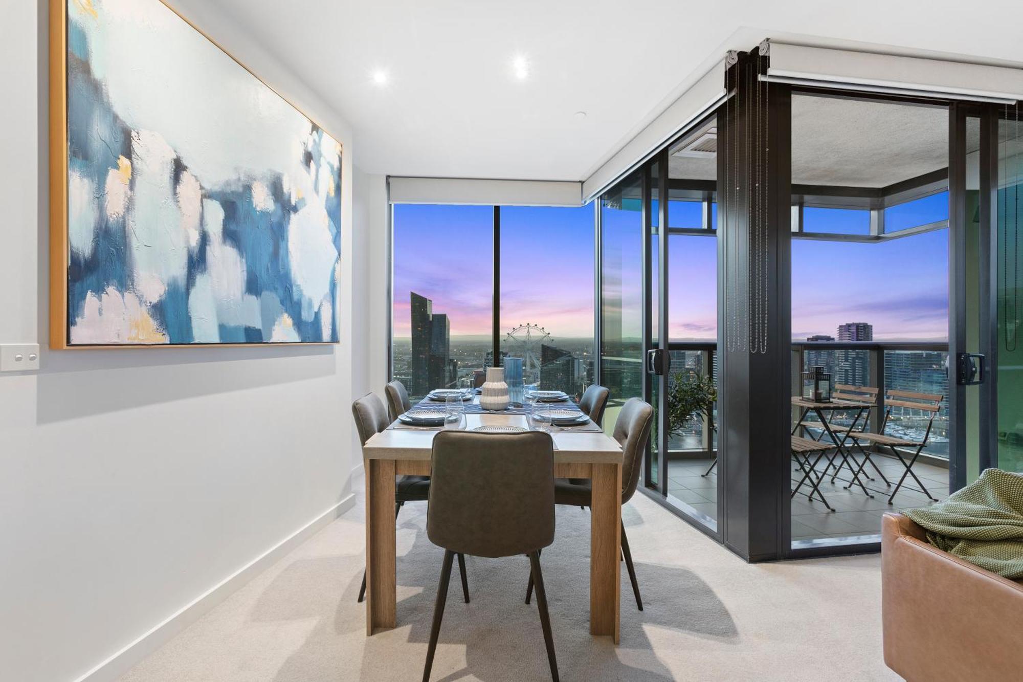 Complete Host Convesso * Melbourne