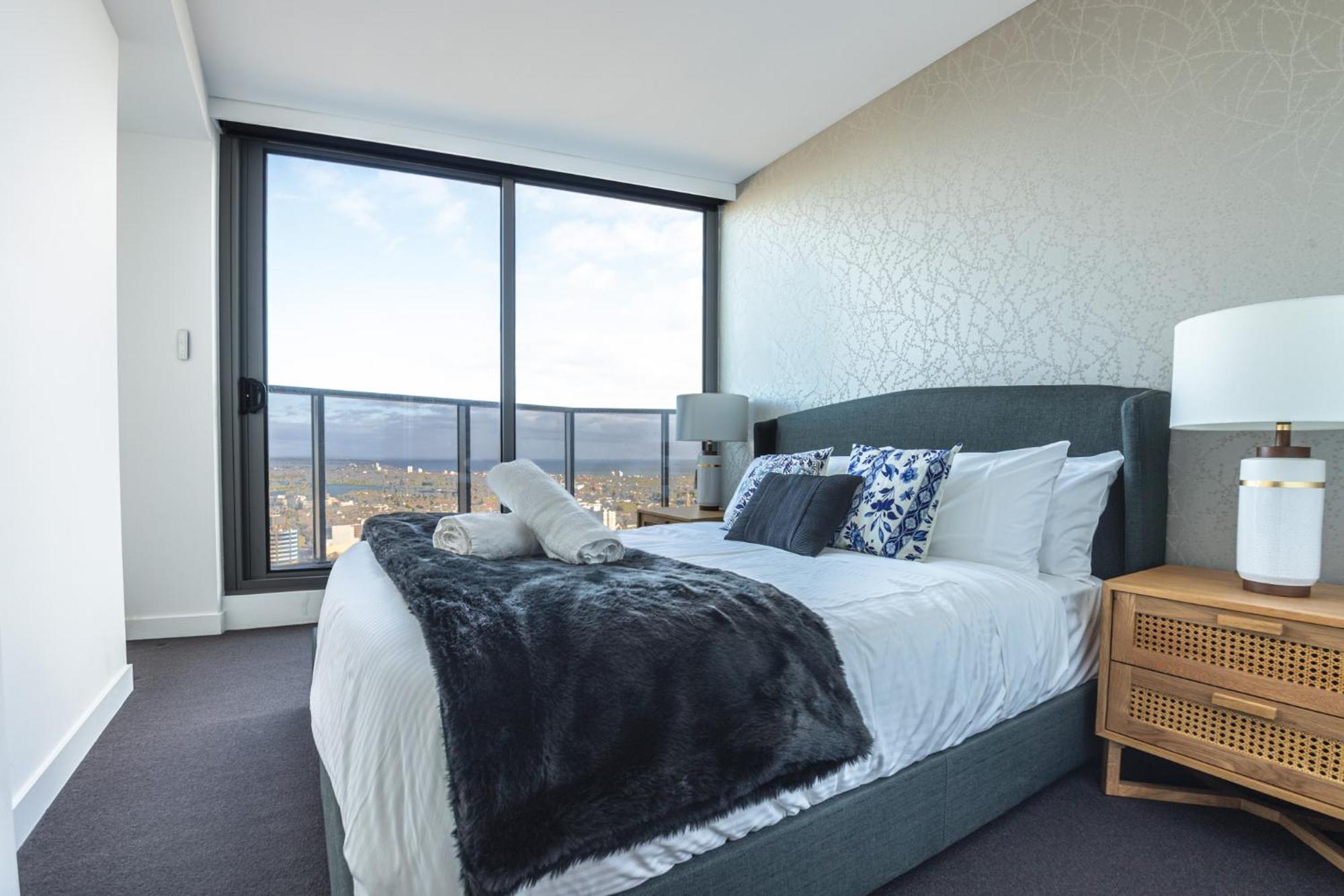 Premium Luxury Sub-penthouse Melbourne