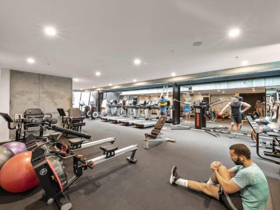 Apartment A Chic 2br Near Southern Cross, With Secure Parking