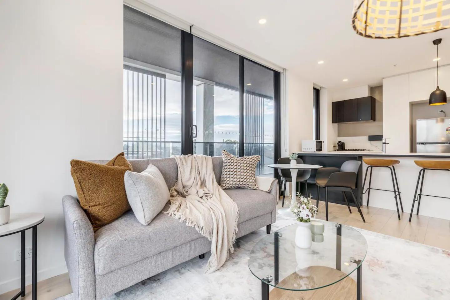 Sunlit & Sleek In Lively St Kilda Apartment Melbourne