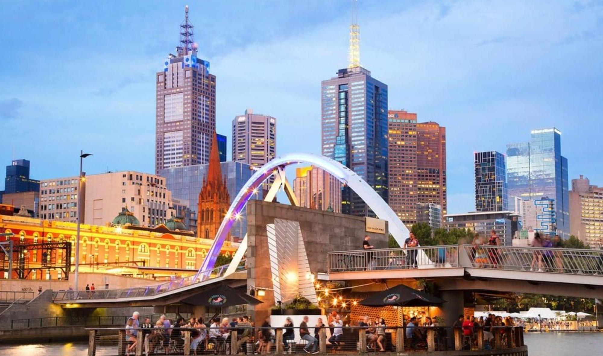 Apartment Simply Southbank By Ready Set Melbourne