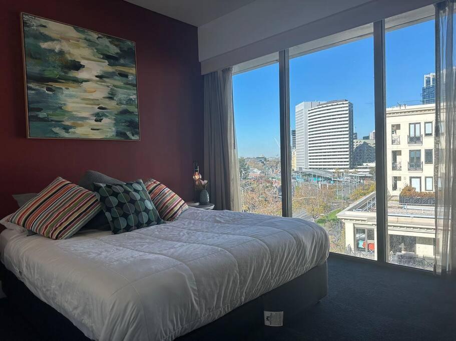 Royal Garden Apartment *