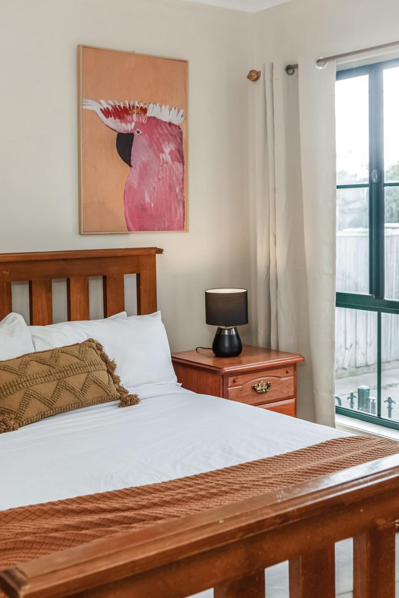 Heart Of Mckinnon Units By Ready Set Host *