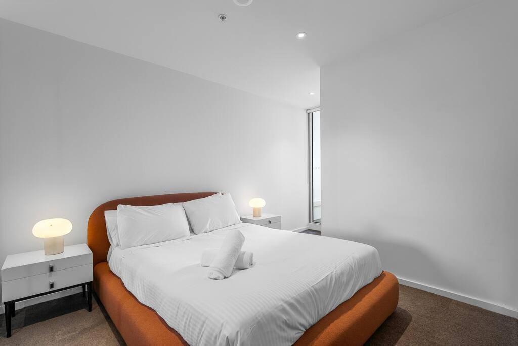 Modern & Magnificent-harbor Views 3b2b2car Parks