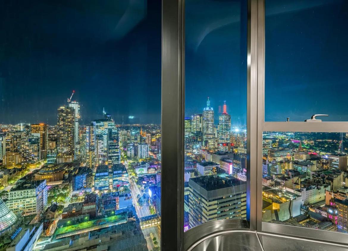 Apartment Cbd Central 3-bedroom 2 Baths 5 Beds Pool Sauna Gym Carpark City Sky View *