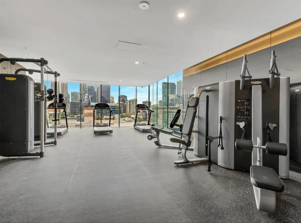 Cbd Central 3-bedroom 2 Baths 5 Beds Pool Sauna Gym Carpark City Sky View
