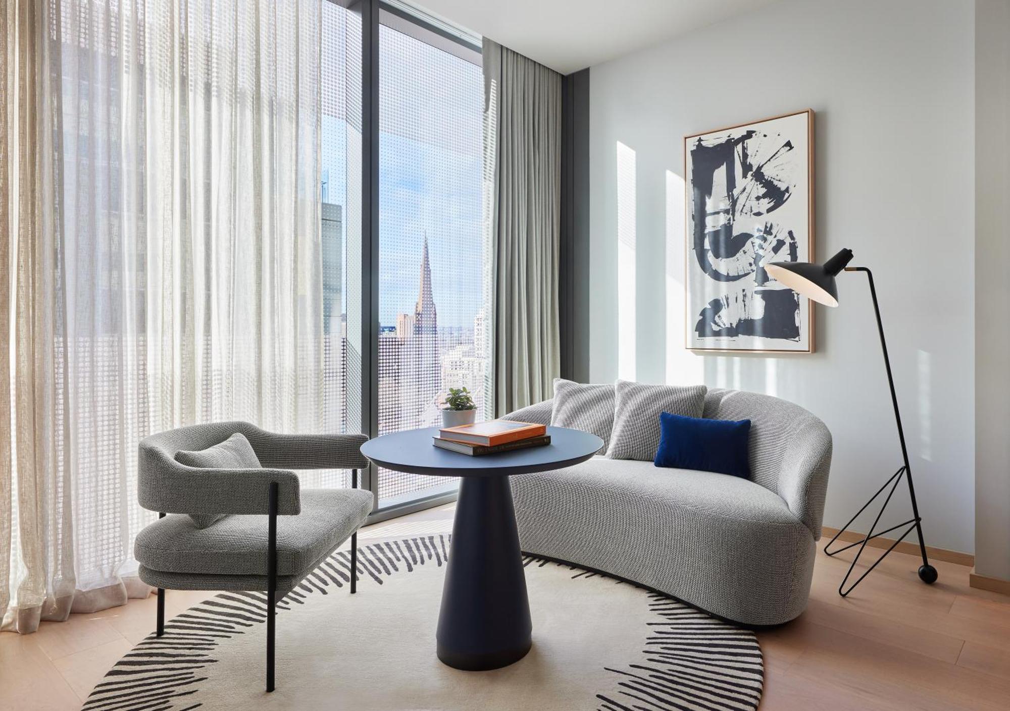 Lanson Place Parliament Gardens 5* Melbourne