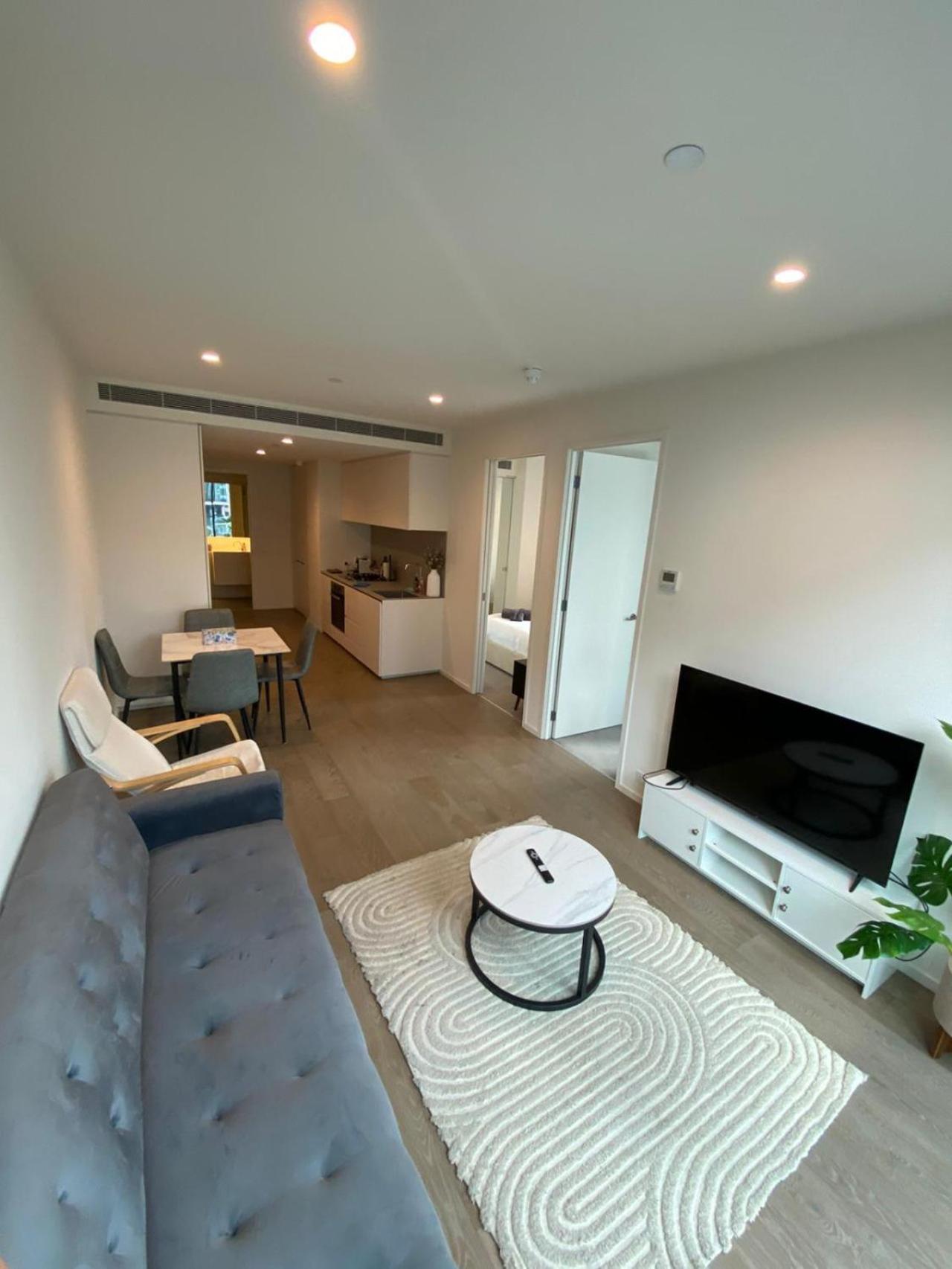 Style Featuring Luxury Facilities - Sleeps 5 Melbourne