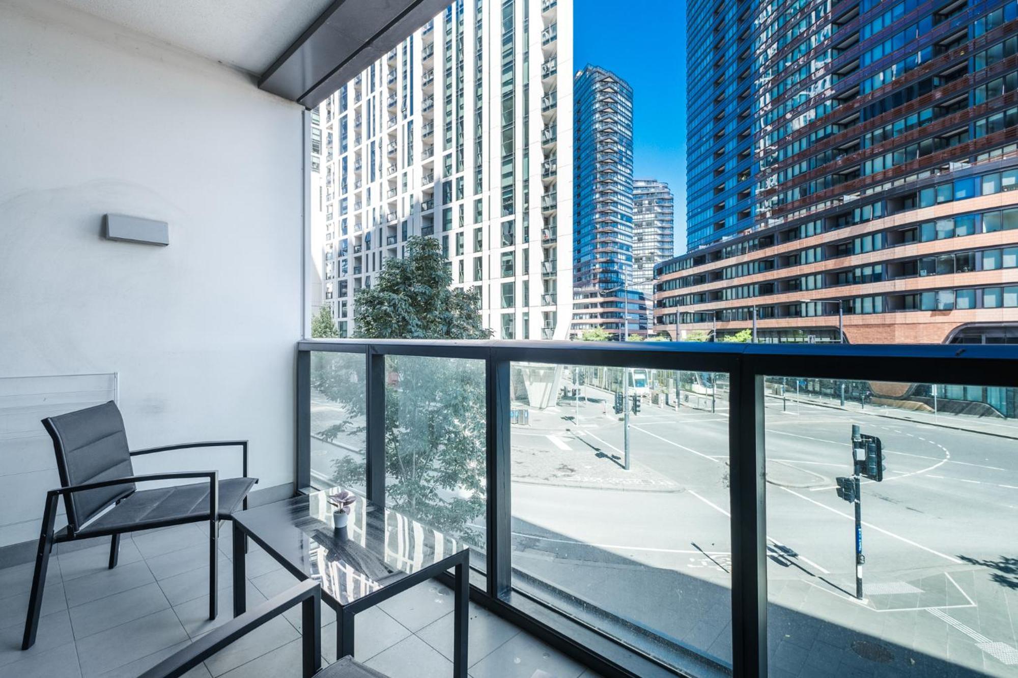 Apartment Immaculate 1br In Docklands Pool Free Parking