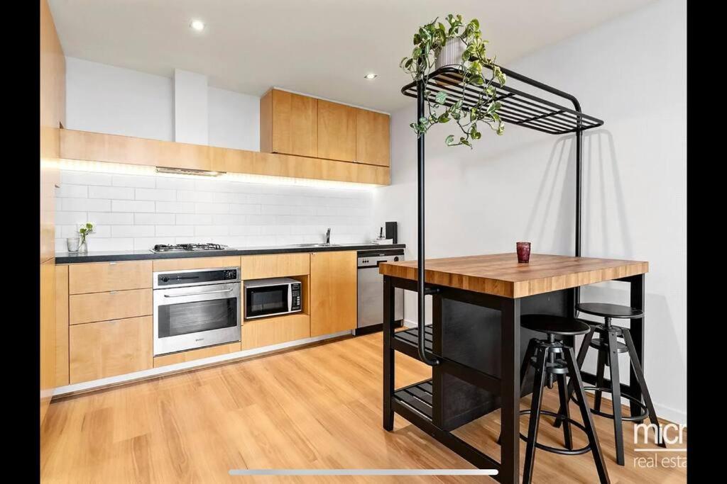 Awesome Family Haven With Rooftop Pool * Melbourne