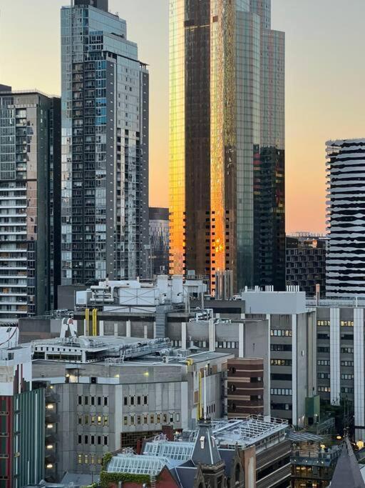 Awesome Family Haven With Rooftop Pool * Melbourne