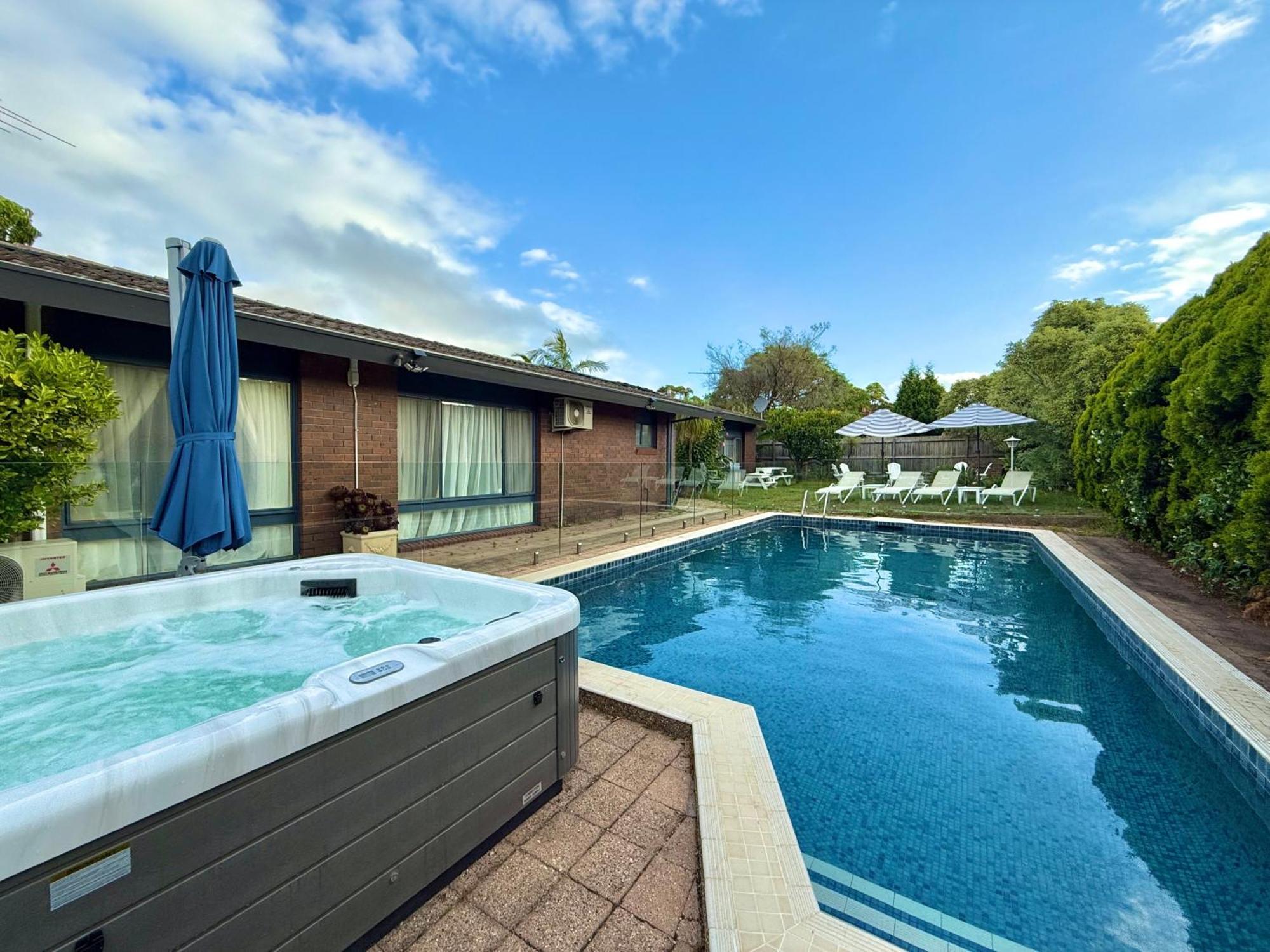 Holiday home Luxury Family Poolside Brighton *