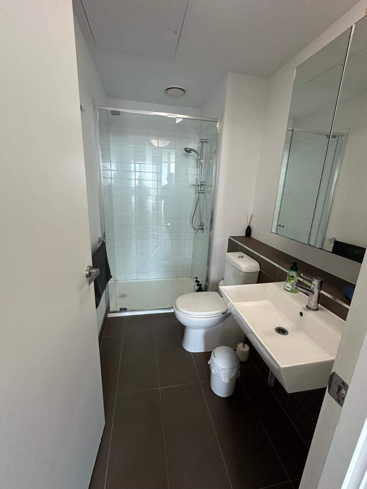 Top-floor Luxury 1b1b L44 With Spectacular Views