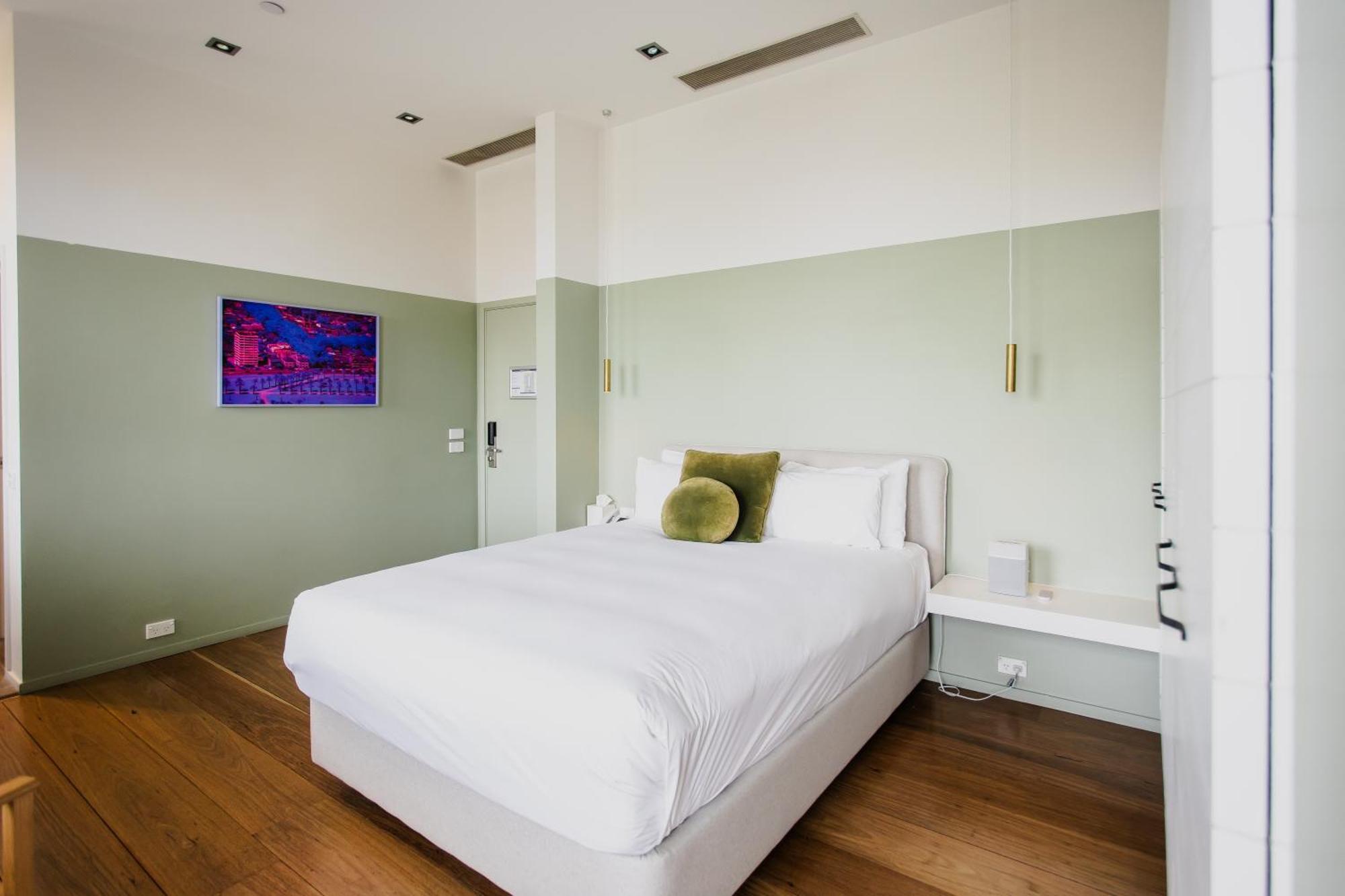 The Hotel 4*