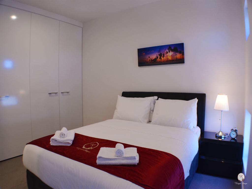 Royal Stays Melbourne- Southbank Apartment