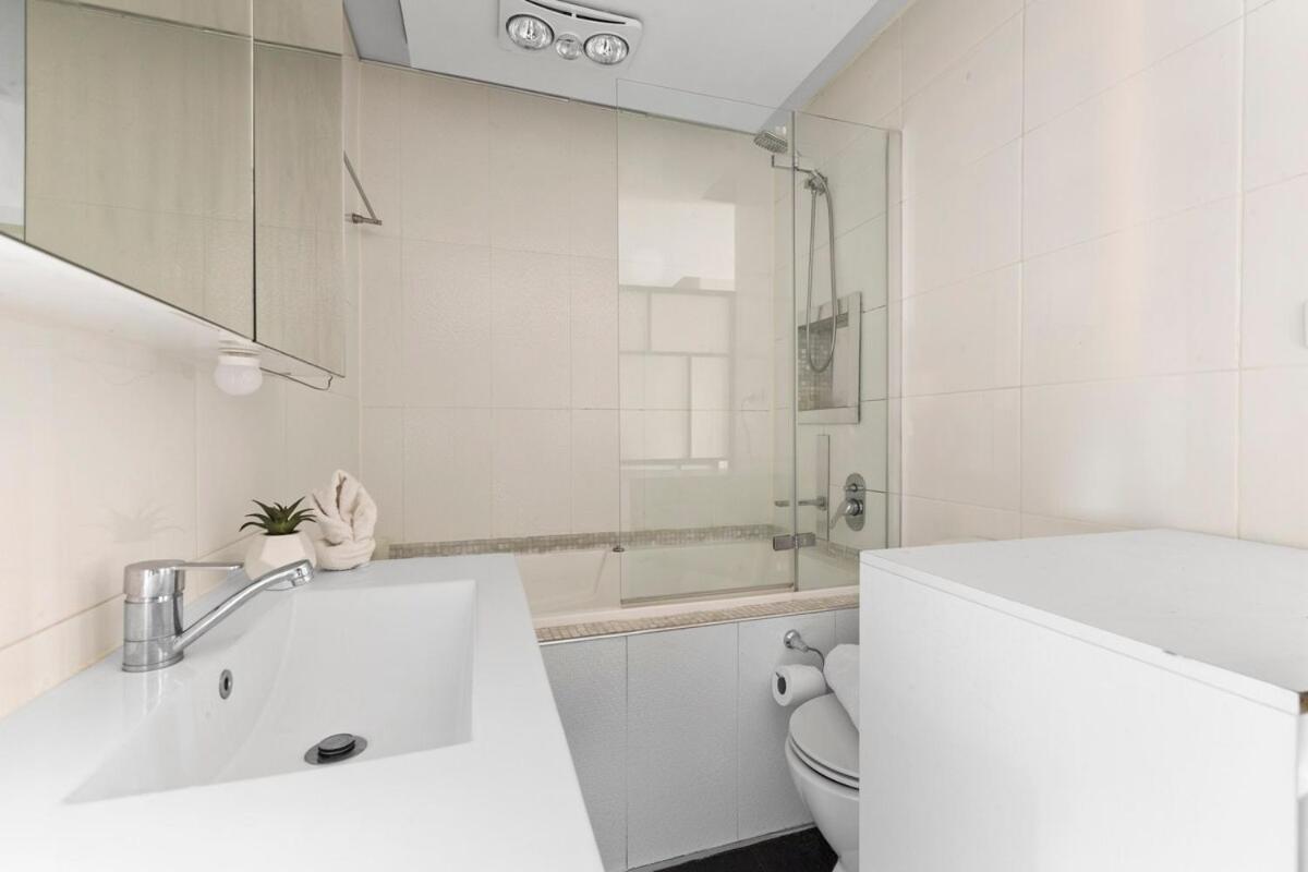 905 Lovely Cosy Private Whole * Melbourne
