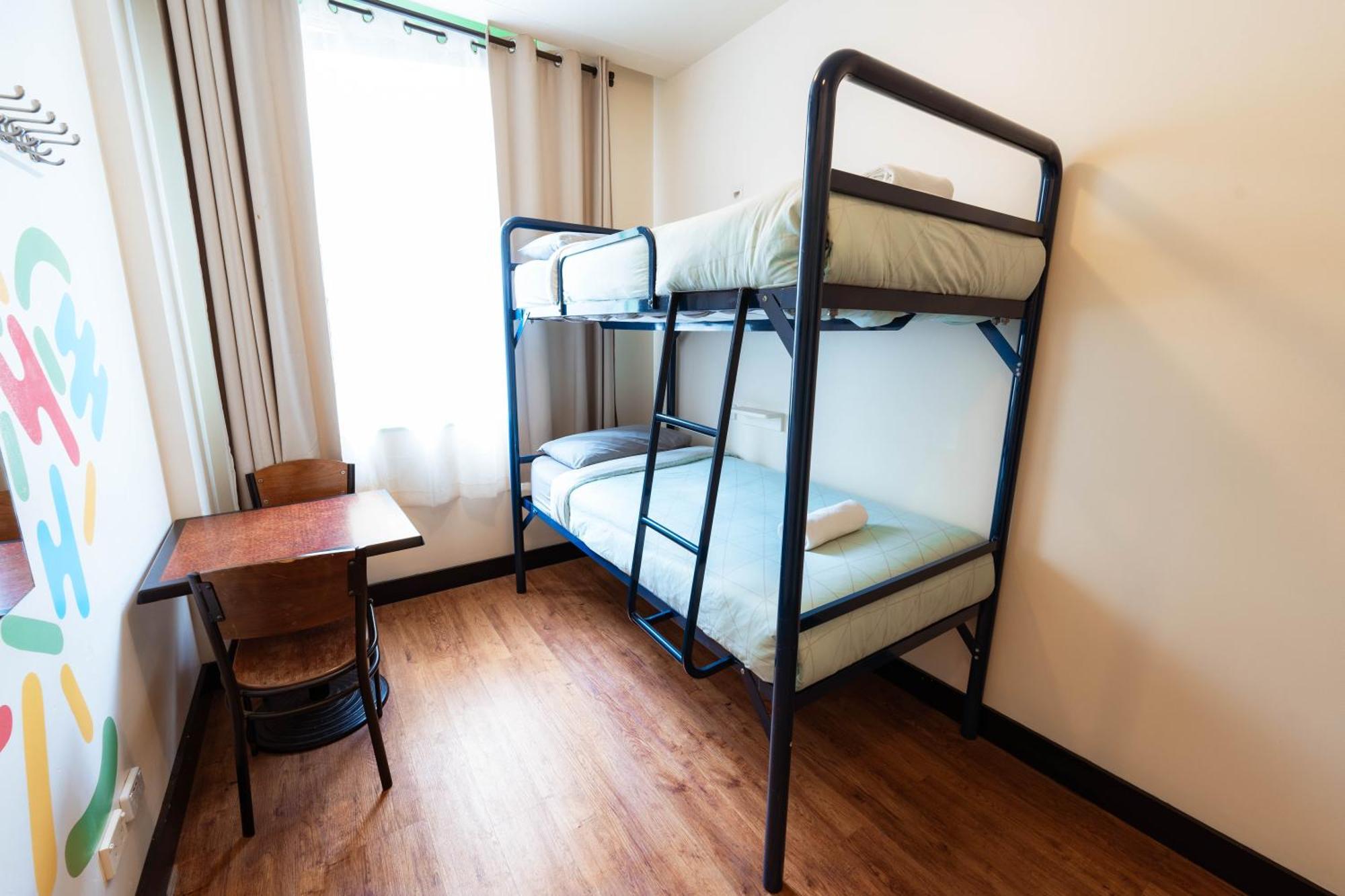Flinders Backpackers