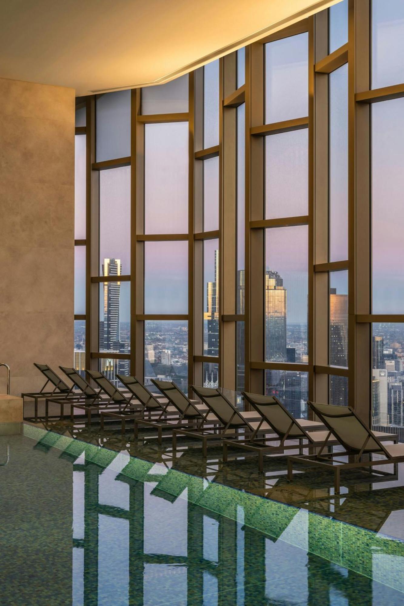 The Ritz-carlton, Hotel 5*