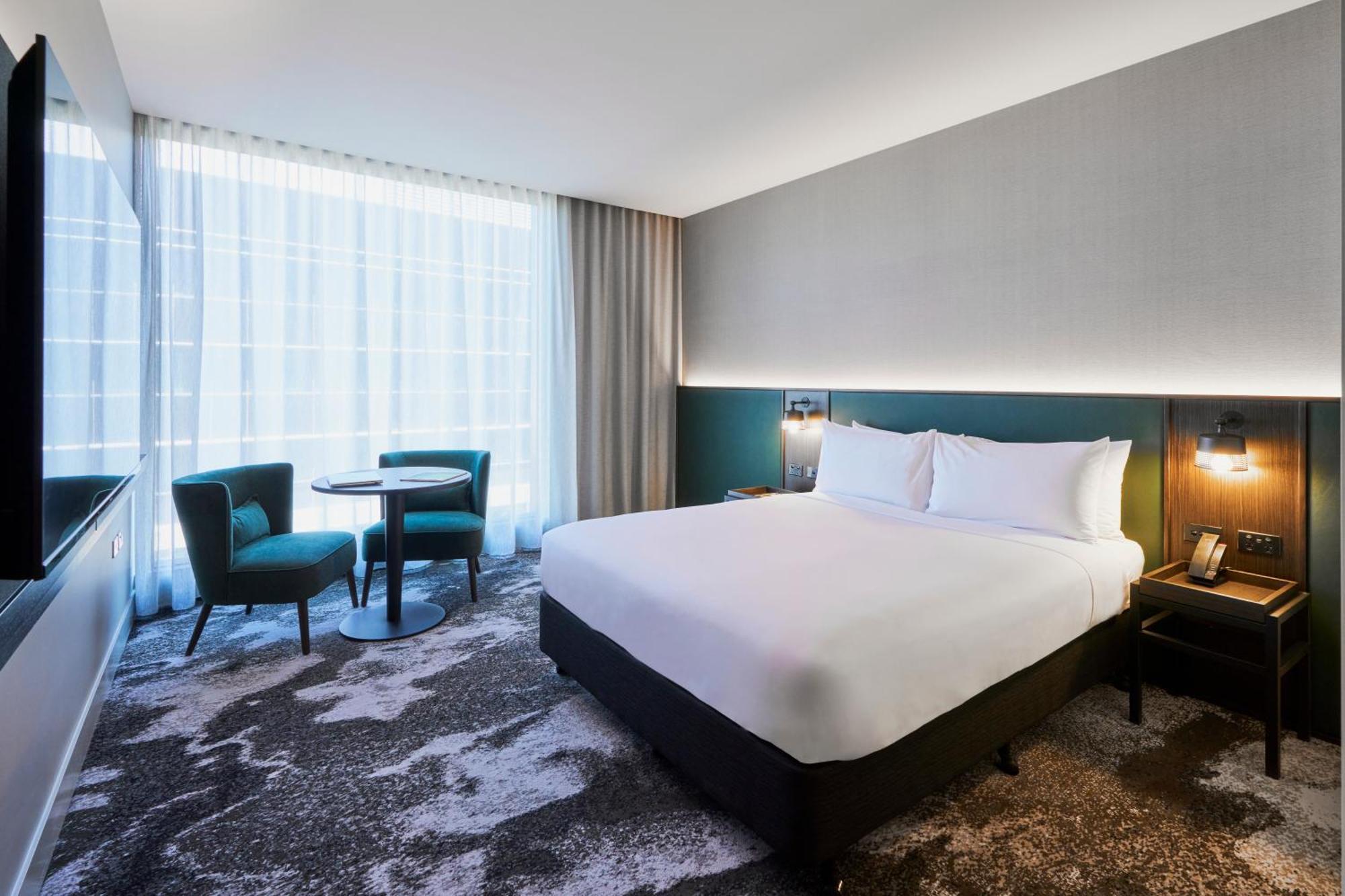 Novotel Airport Hotel