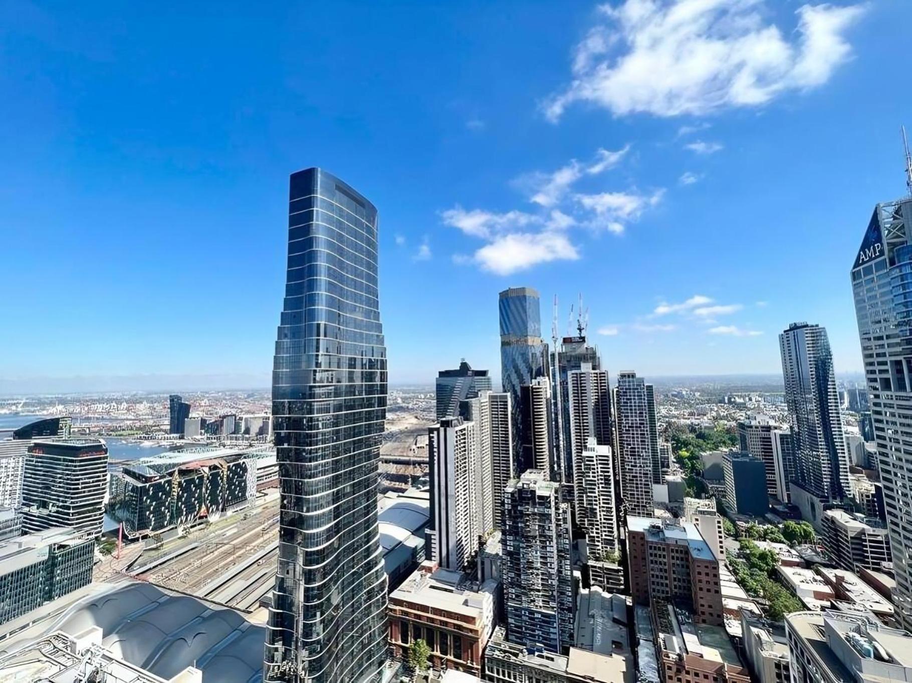 Cbd On 48 Floor With And Harbour Views