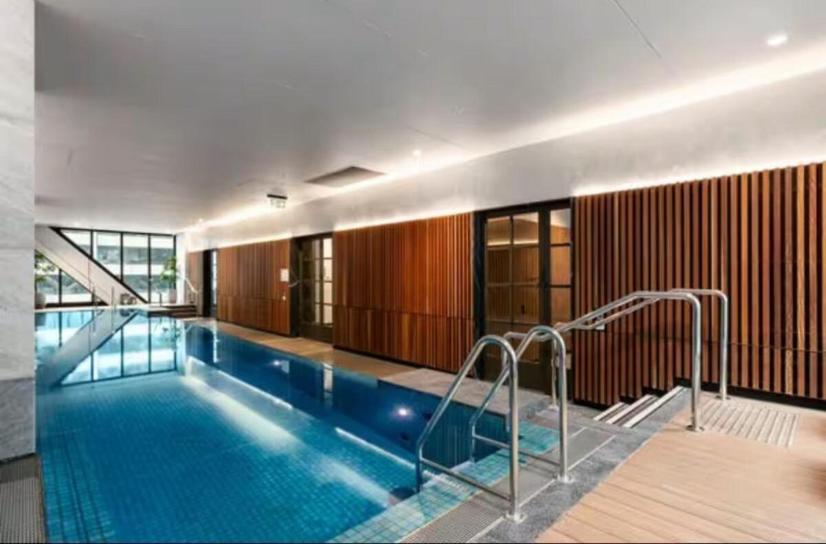 Elegant 1b W Unreal View #2 Pa44 Melbourne