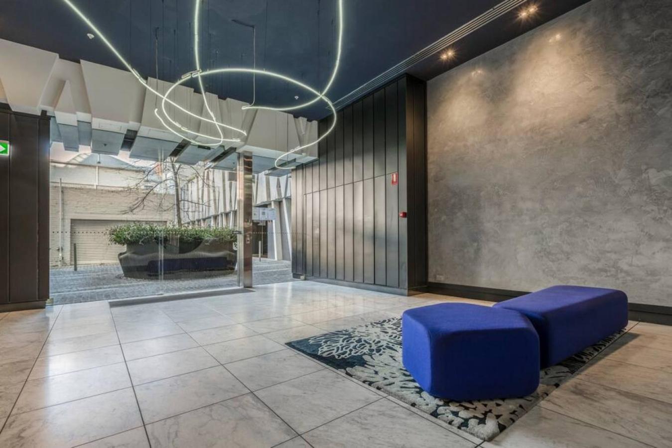Panoramic Views In The Heart Of Richmond, 2 Brs Melbourne