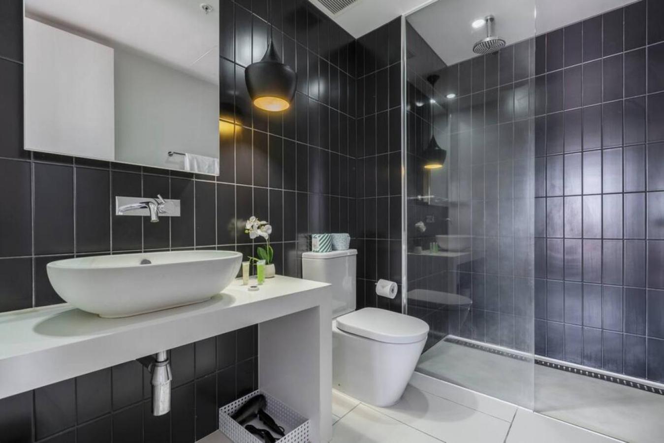 Panoramic Views In The Heart Of Richmond, 2 Brs Apartment Melbourne