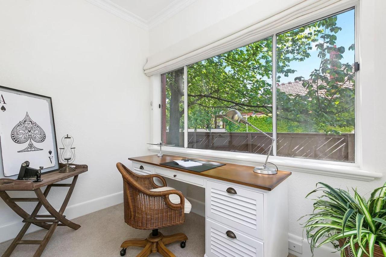 Stylish Apartment, Malvern East Apartment