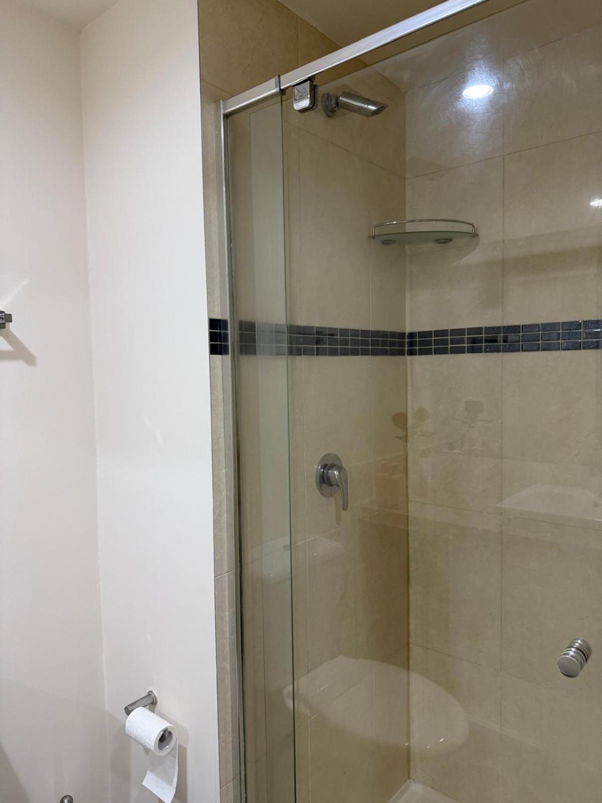 1 Bedroom - North * Melbourne