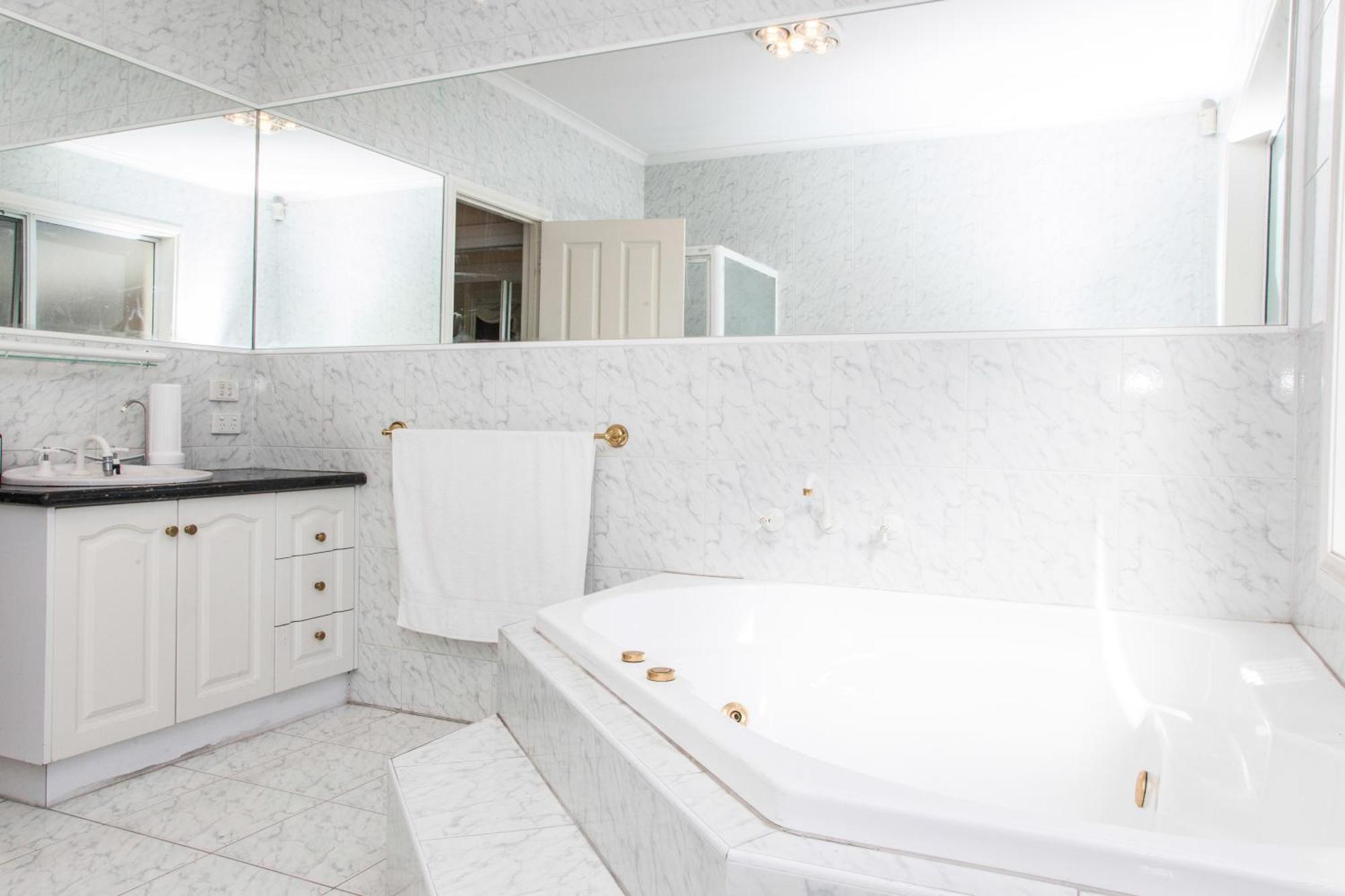 Abbotsford Private & Pods - 15 Charles Melbourne