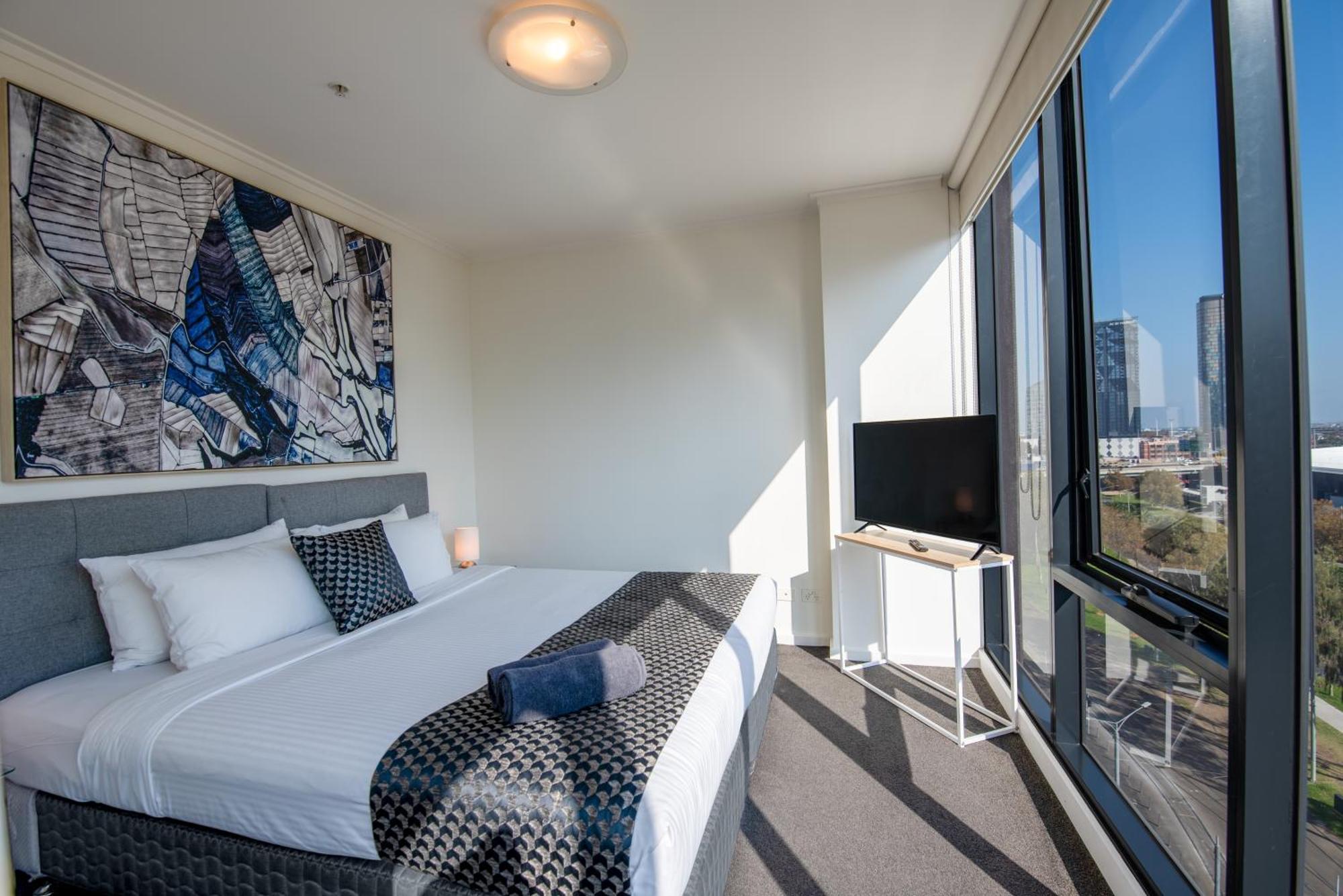 View 3 Bedroom Next To Casino Mcec *