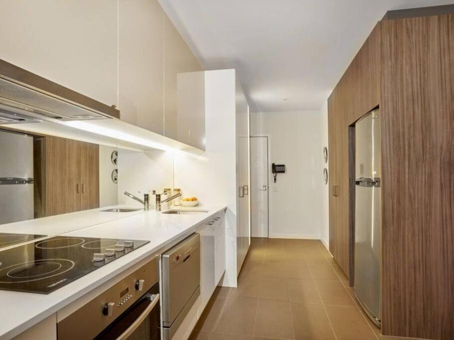 Nest Meet Upper West Side * Melbourne