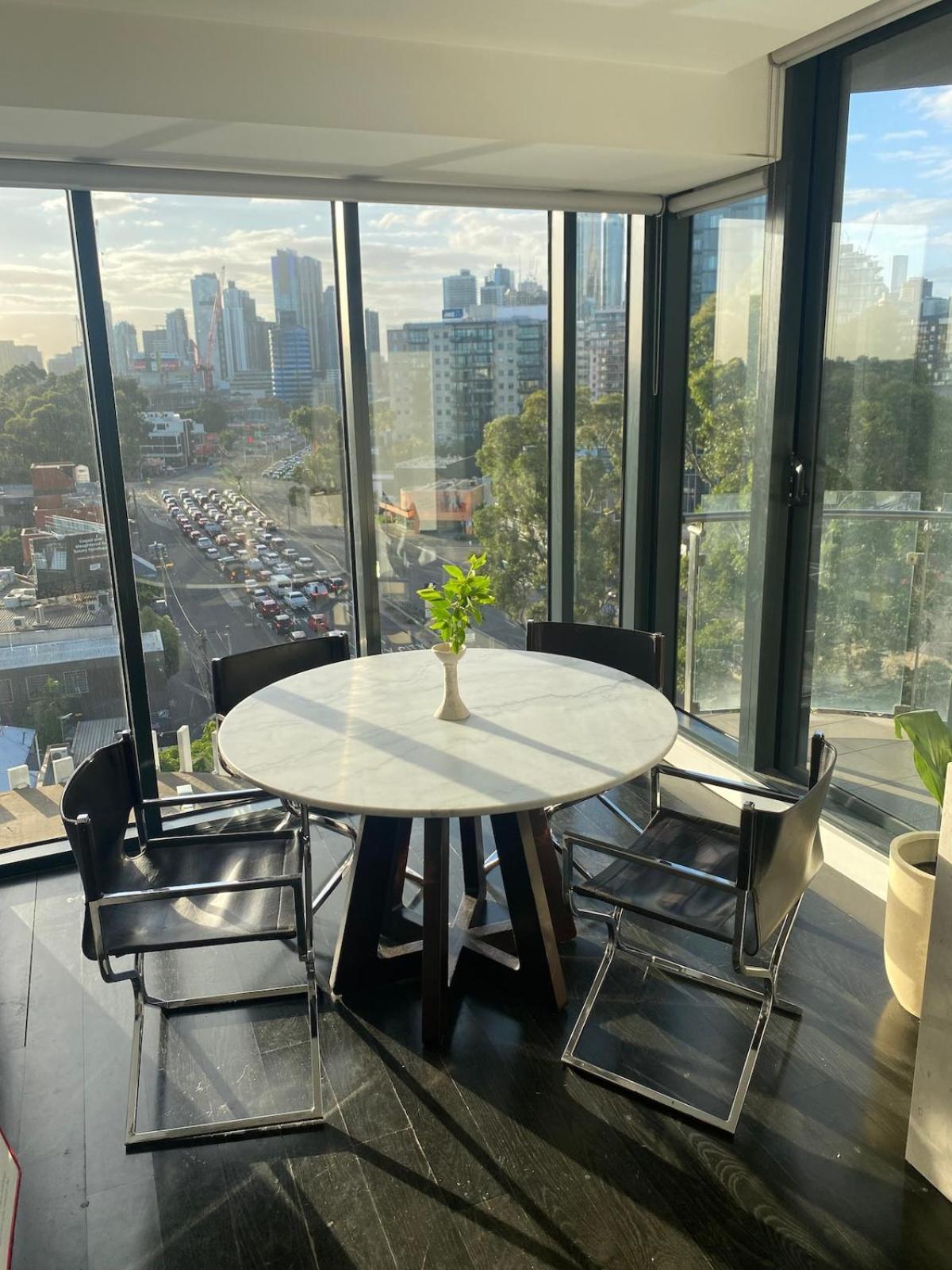 Apartment Views With Free Parking Melbourne