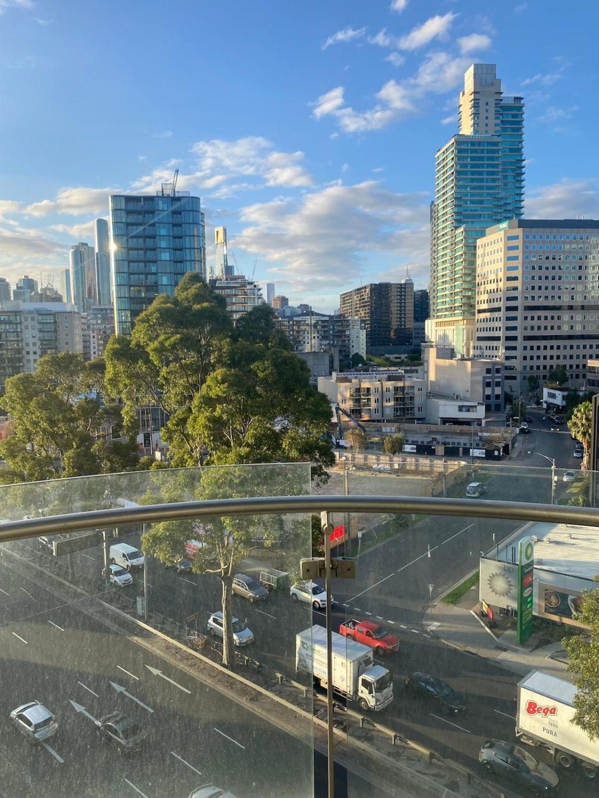 Views With Free Parking Melbourne