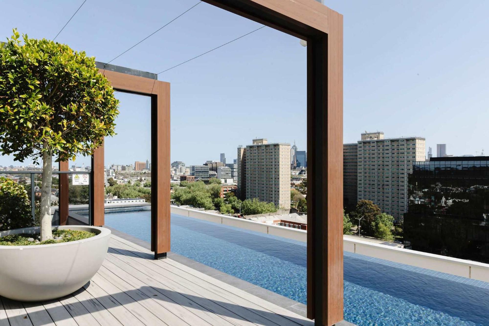 Abbotsford Abode With Pool Parking & Gym Apartment Melbourne