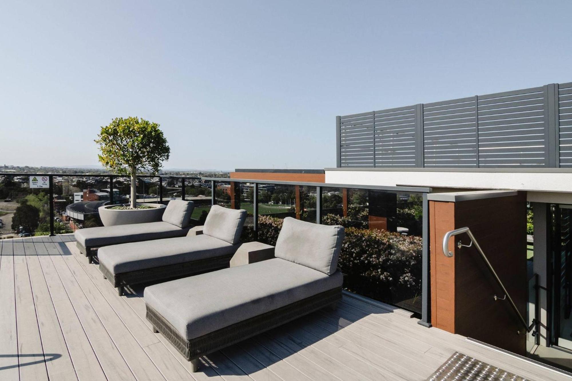 Abbotsford Abode With Pool Parking & Gym Melbourne