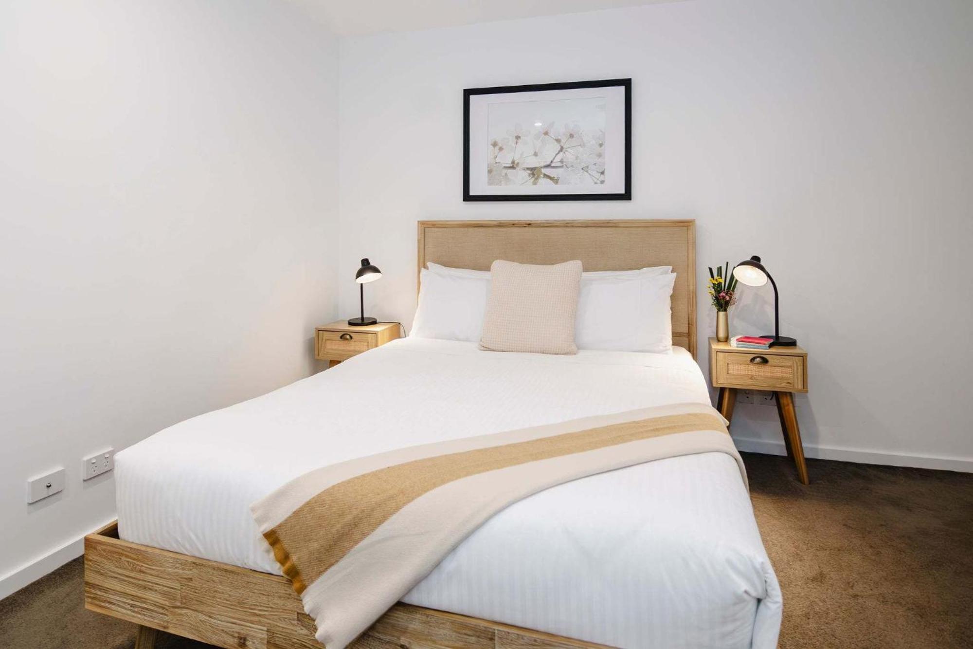 Abbotsford Abode With Pool Parking & Gym Apartment Melbourne