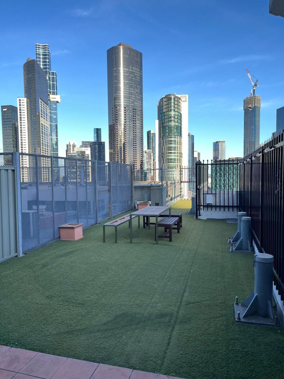 Flinders Loft Apartment