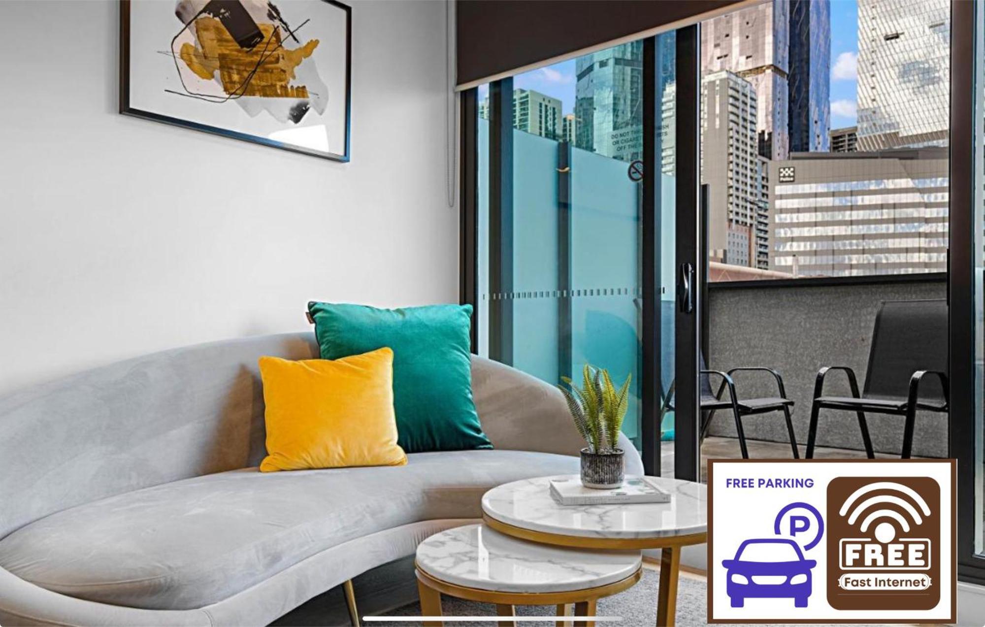 Modern Soho Duplex Free Parking - View Apartment Melbourne